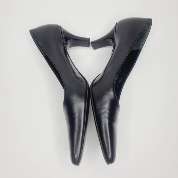 Bruno Magli Classic Black Leather Pointed Toe Kitten High Heel Size 6 1/2 - Picture 2 of 16